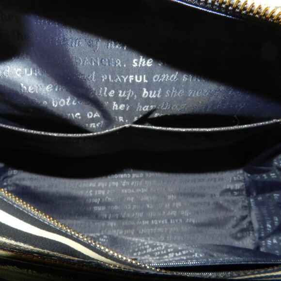 Kate Spade Seaside Navy Stripe Harmony O Tote🆕SHIPS FAST🏃♀💨⚡🚚 - Picture 13 of 15